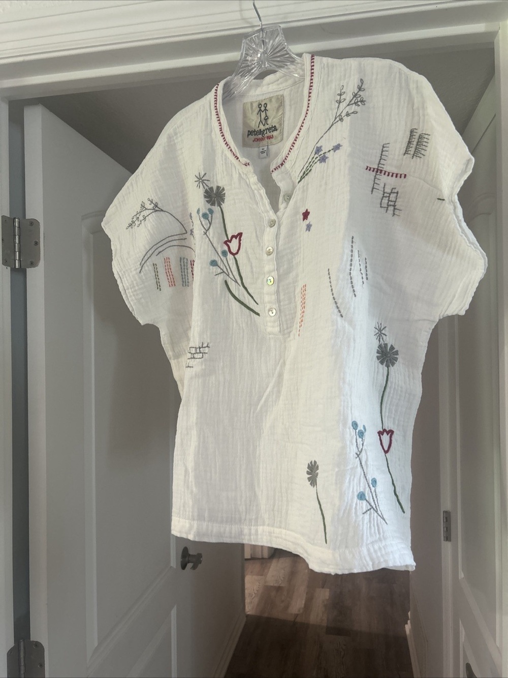 Johnny Was Pete & Greta Elettra Embroidered Boho Blouse